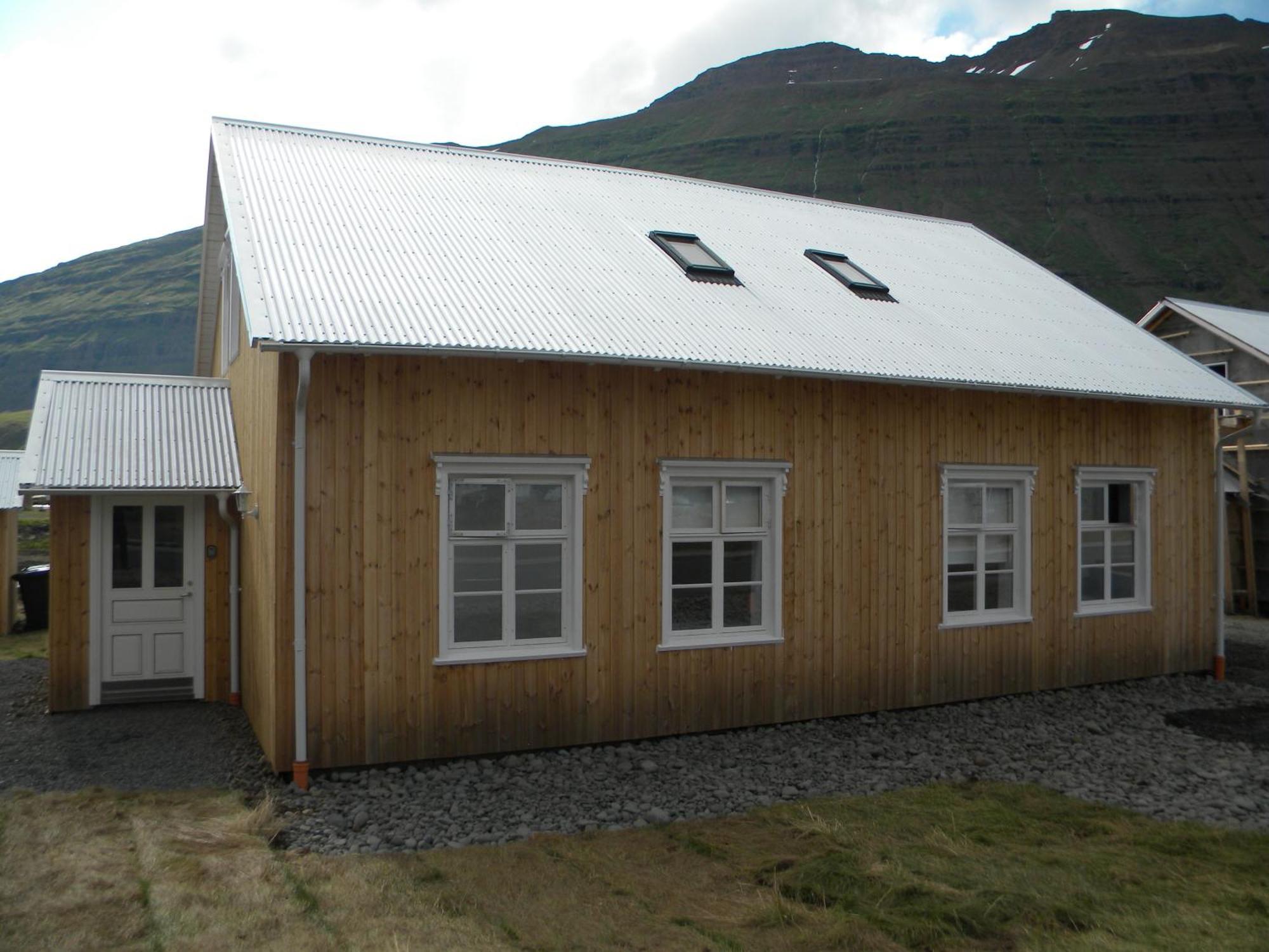 Lonsleira Apartments Seythisfjorthur Room photo